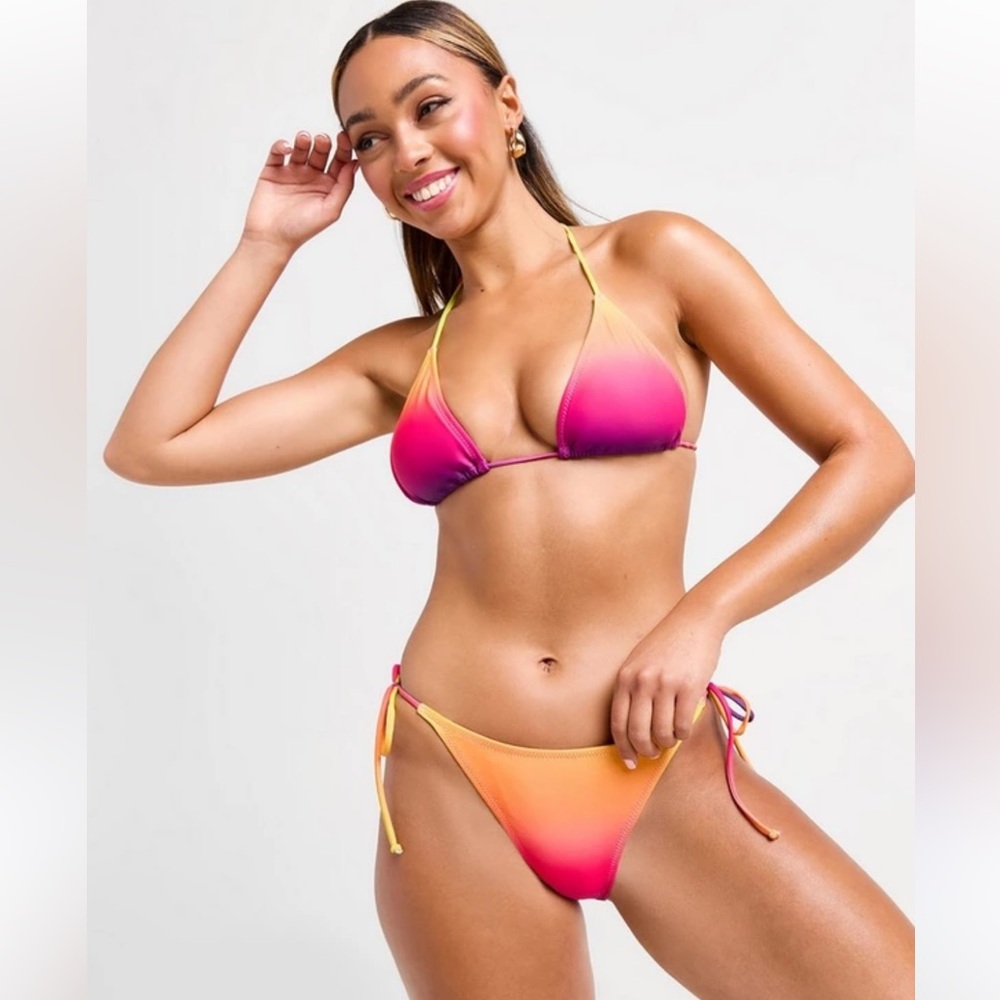 🌟2/$25🌟 PINK SODA SPORT BOSA BIKINI